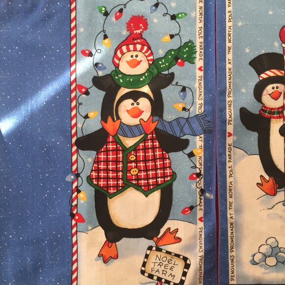 Christmas Must Have Festive Penguins Reversible Vest. 2XL + - Picture 2 of 6